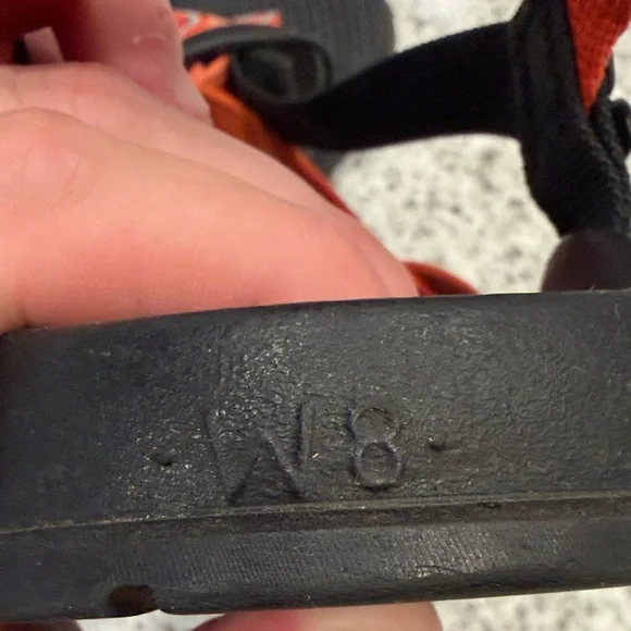 Chaco Black Sandal Patterned Z-Strap Toe Loop Women’s 8 MADE IN USA - Picture 10 of 10